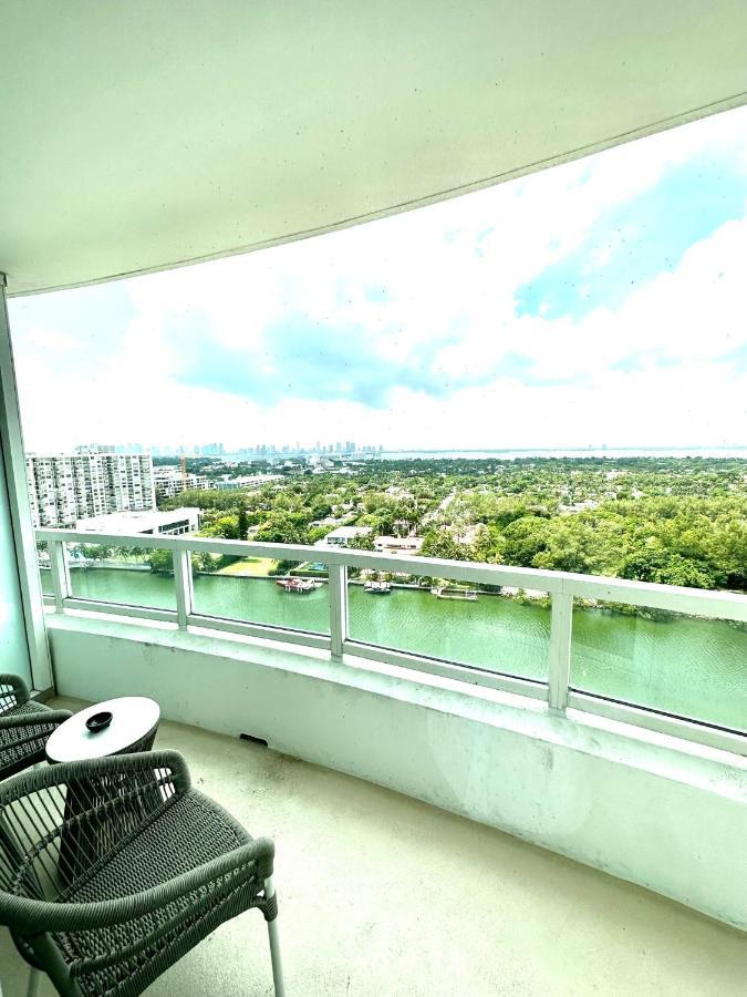 Fontainebleau Miami Beach,Tresor Exteriér fotografie