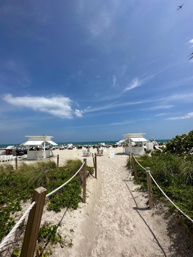 Fontainebleau Miami Beach,Tresor Exteriér fotografie