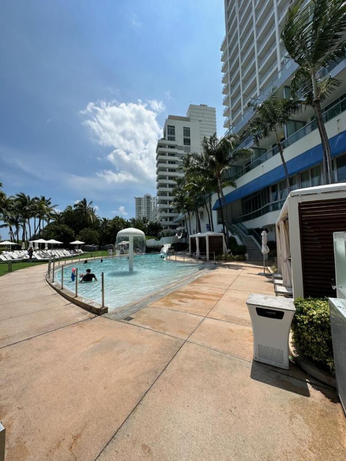 Fontainebleau Miami Beach,Tresor Exteriér fotografie